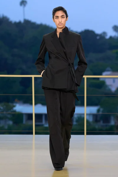 Look 47